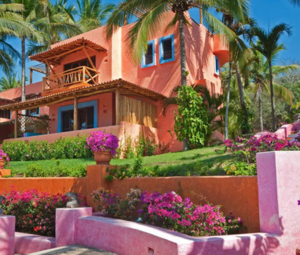 Las Alamandas Resort